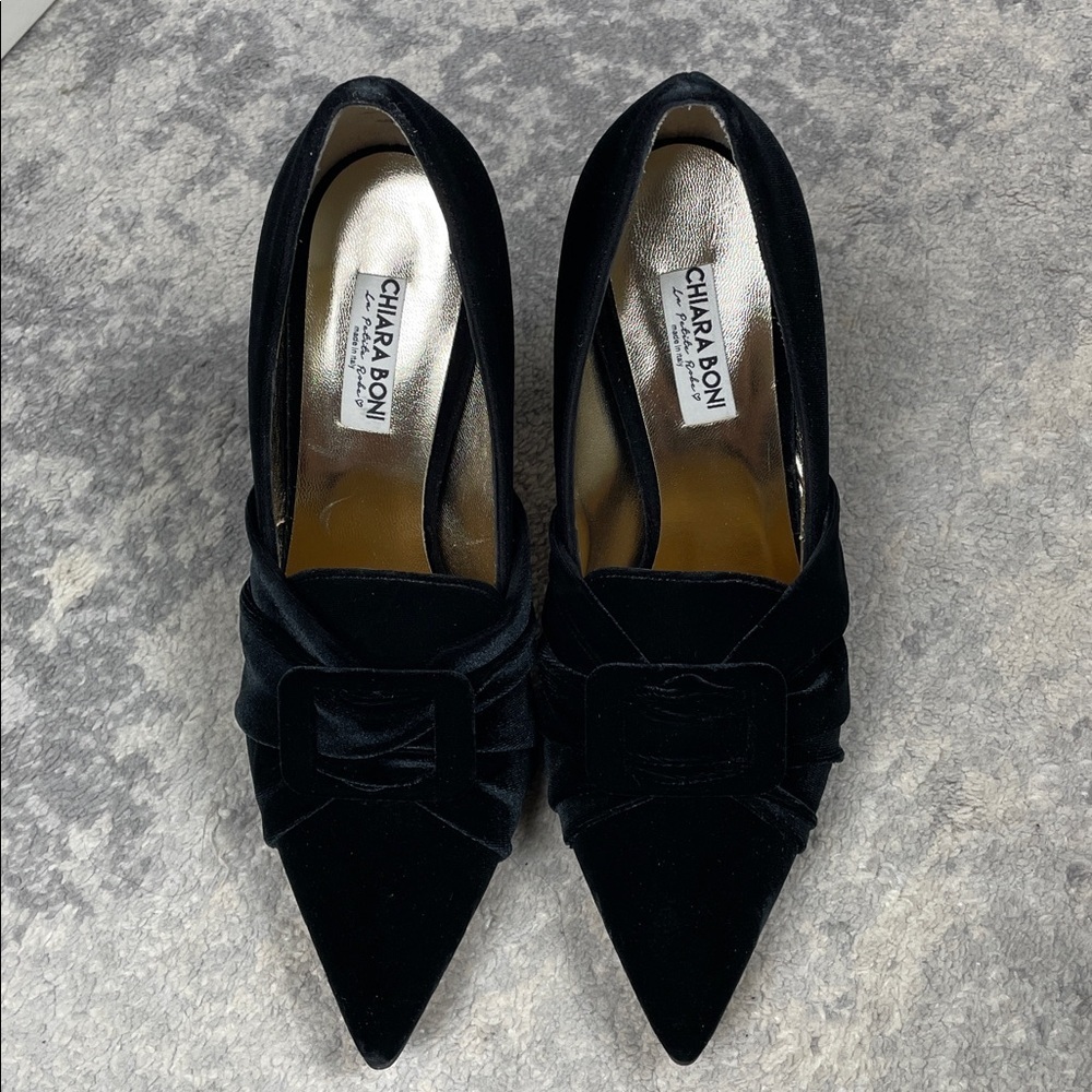 NIB Chiara Boni Black Velvet Buckle Wrap Pointed Toe Pumps Stiletto Sz 40 - Picture 5 of 13